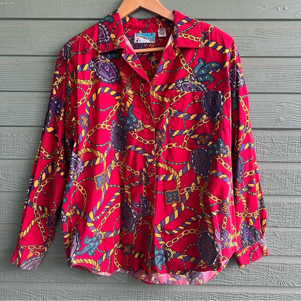 Vintage Assemblage 90’s Abstract Colorful Long Sleeve Button Down